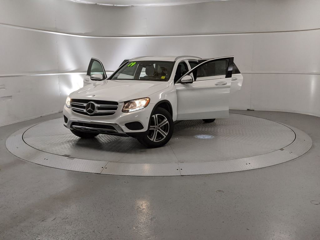 Used 2019 Mercedes-Benz GLC 300 4MATIC image 12