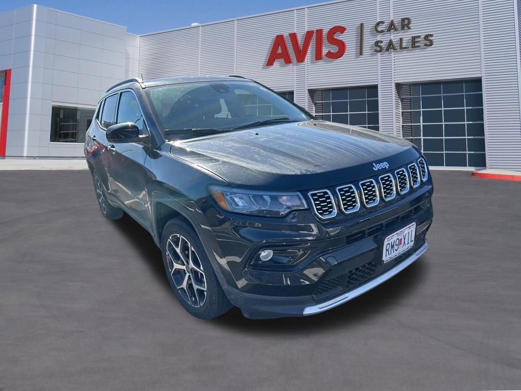 Used 2025 Jeep Compass Limited image 2