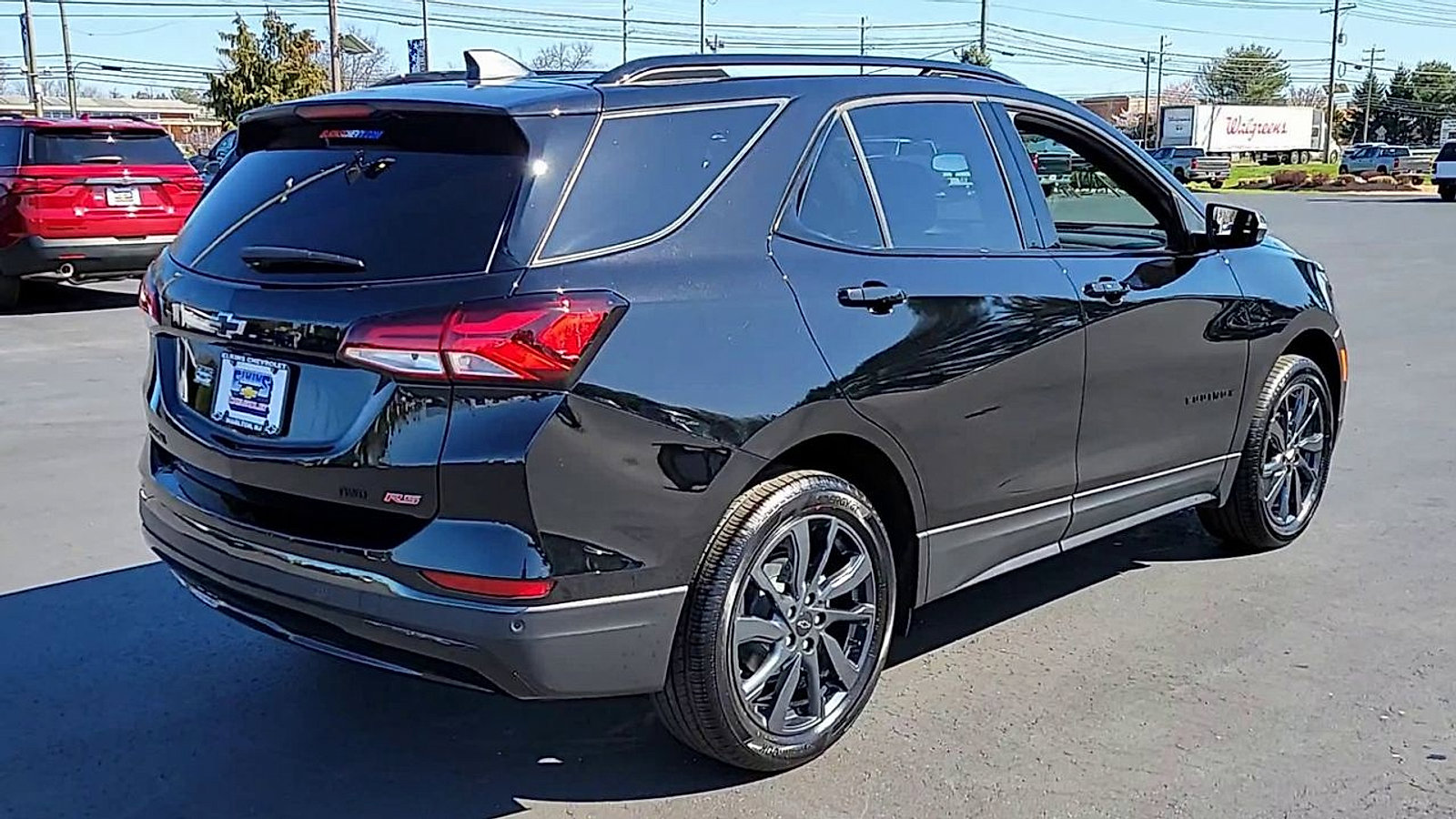 Used 2023 Chevrolet Equinox RS image 8