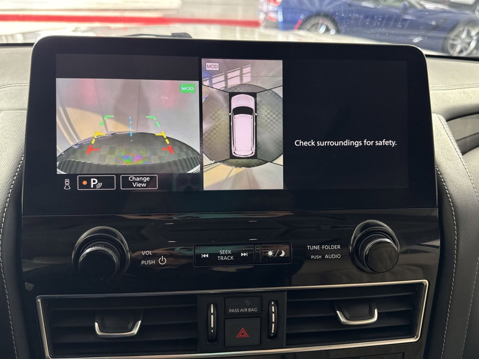 Used 2023 Nissan Armada Platinum w/ Captain's Chairs Package image 19