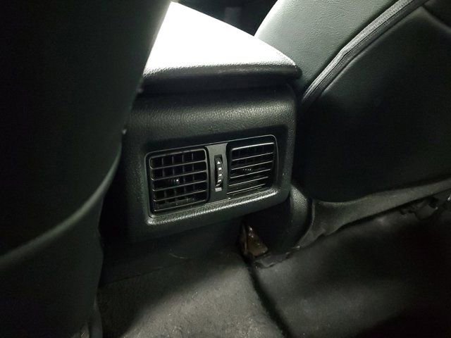 Used 2022 Toyota Camry XSE image 12