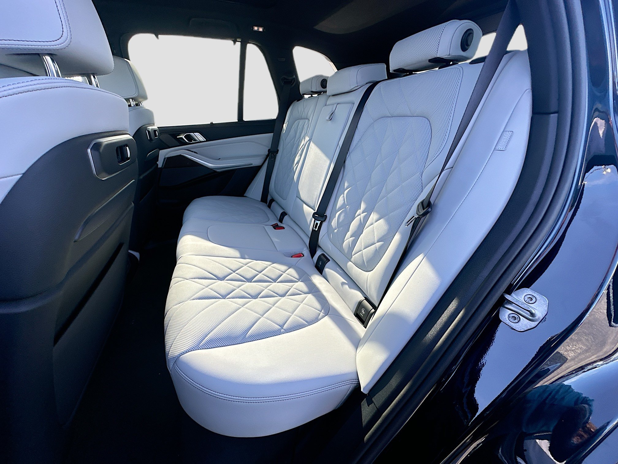 New 2026 BMW X5 M60i w/ Executive Package AWD/4WD image 19