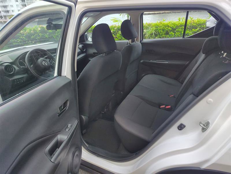 Used 2024 Nissan Kicks S FWD image 8