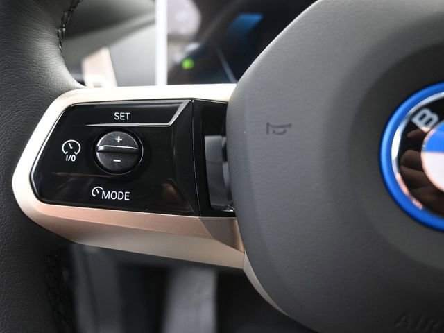 New 2025 BMW iX xDrive50 AWD/4WD image 28