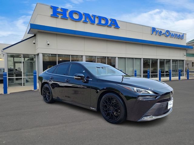 Used 2023 Toyota Mirai w/ Advanced Technology Package RWD image 3