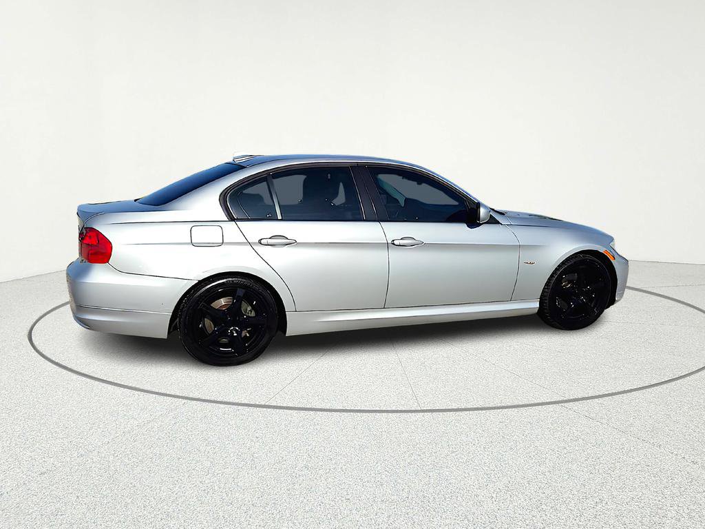 Used 2011 BMW 328i 328i image 7
