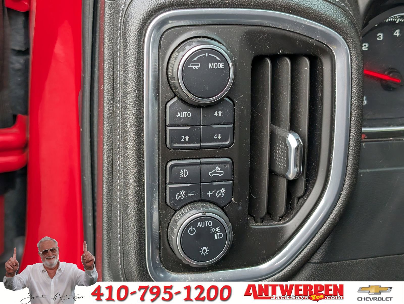 Used 2020 Chevrolet Silverado 1500 LT Trail Boss image 20