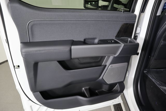 New 2026 Ford F350 Lariat w/ Lariat Premium Package image 14