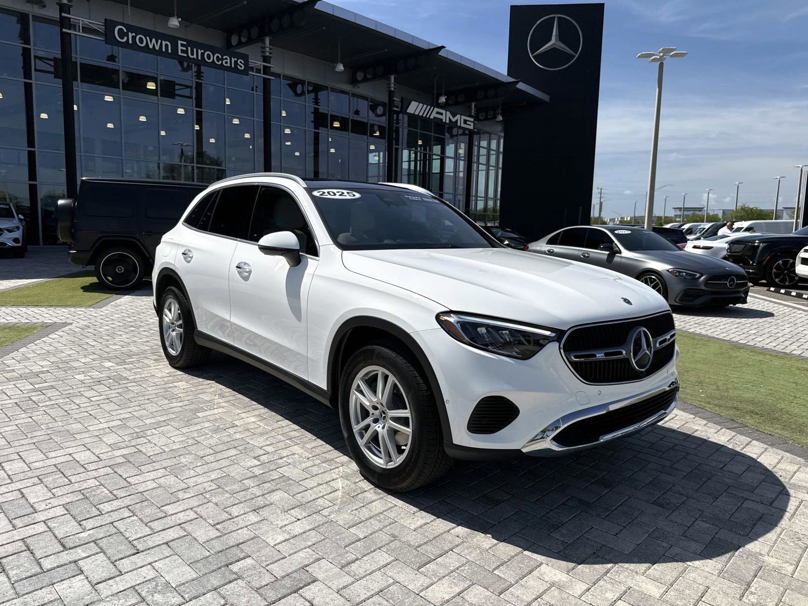 Certified 2025 Mercedes-Benz GLC 300 image 7