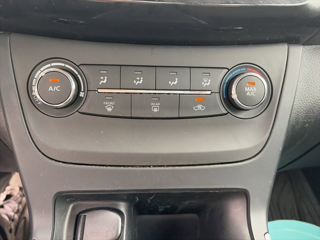 Used 2019 Nissan Sentra S image 19