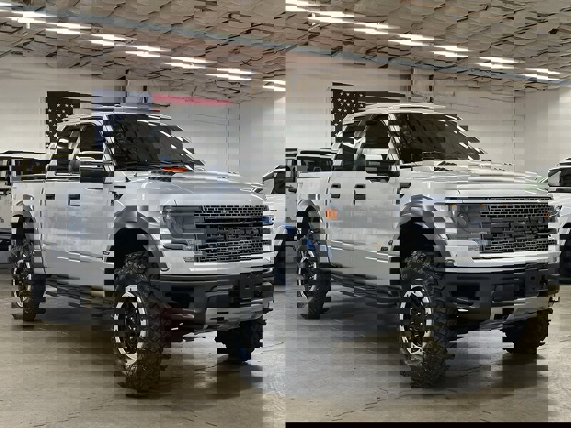 Used 2014 Ford F150 Raptor w/ Equipment Group 801A Luxury image 1