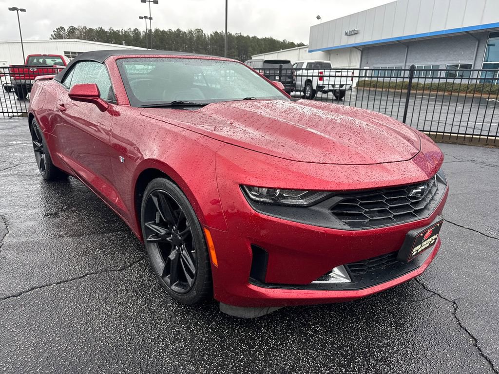 Used 2022 Chevrolet Camaro LT w/ RS Package image 4
