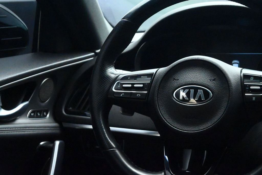 Used 2021 Kia Stinger GT2 RWD image 42