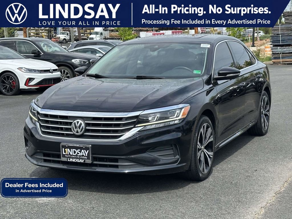 Used 2021 Volkswagen Passat 2.0T SE FWD image 4