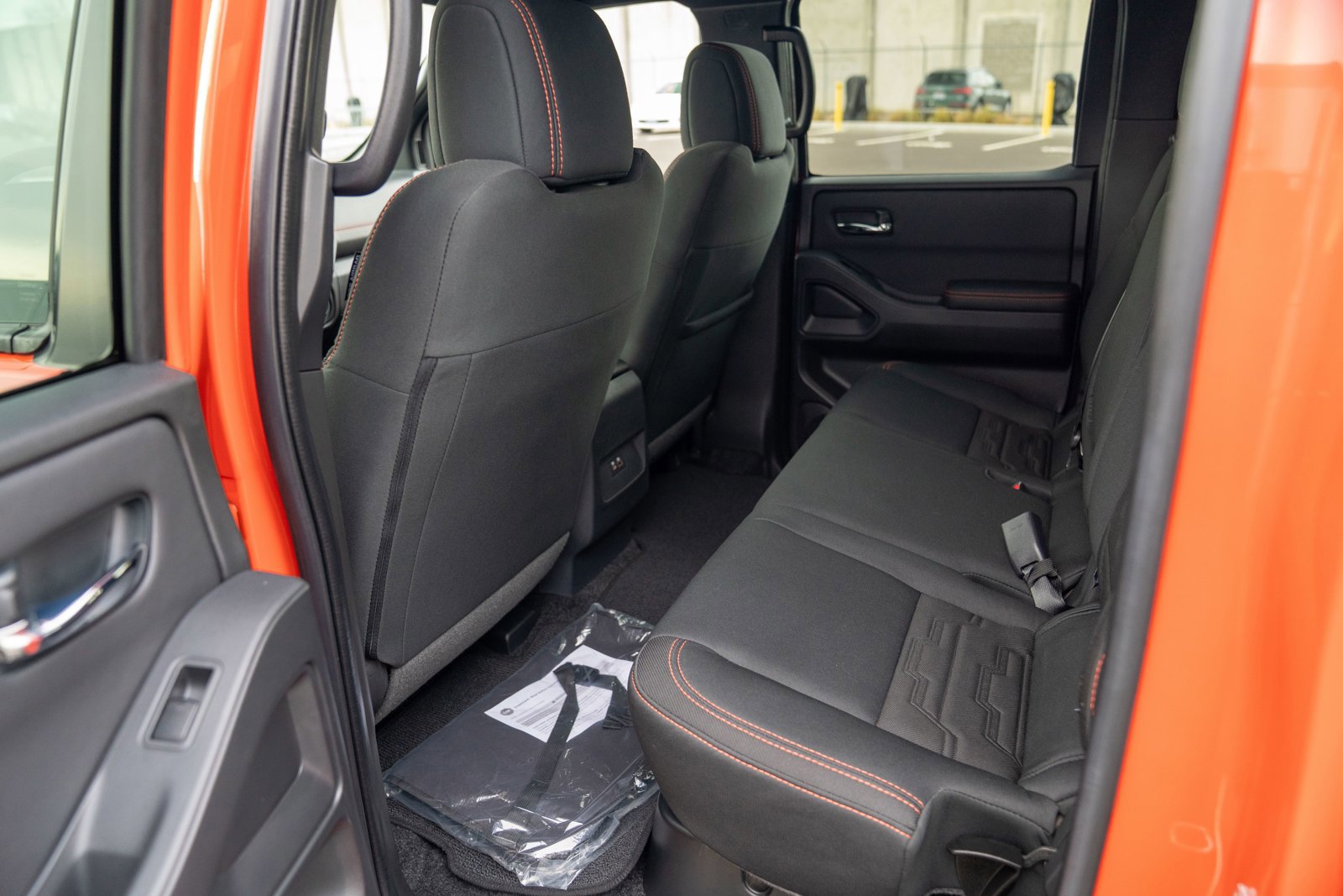 Used 2025 Nissan Frontier PRO-4X image 21