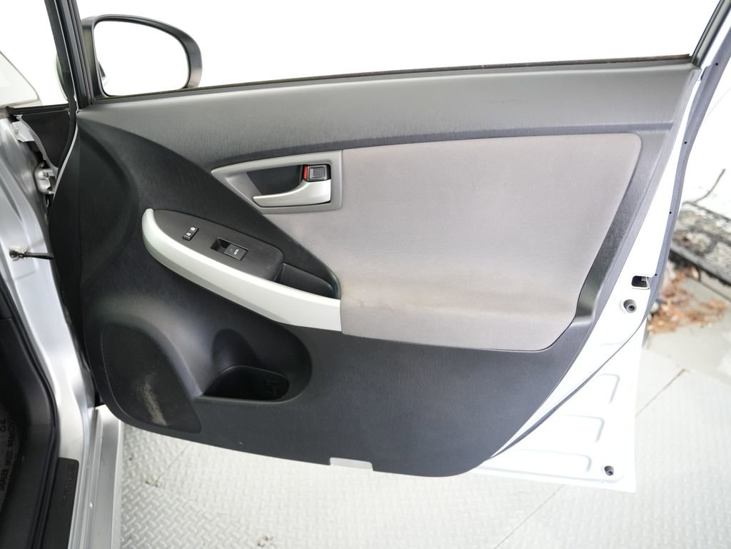 Used 2012 Toyota Prius Three image 47