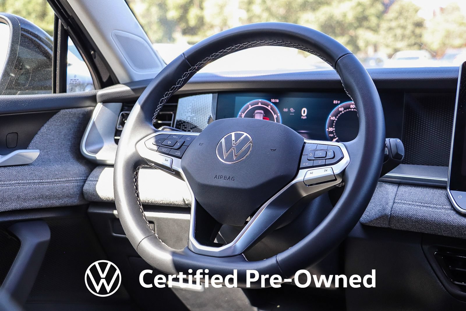 Used 2025 Volkswagen Tiguan S FWD image 17