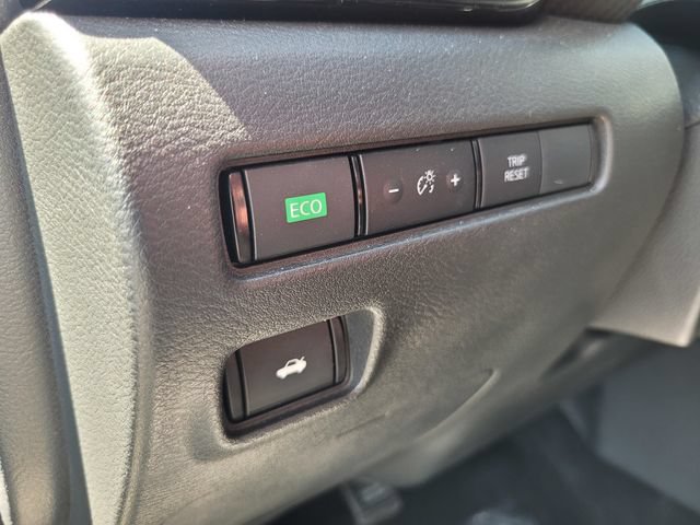 Certified 2025 Nissan Sentra SV w/ All-Weather Package FWD image 19