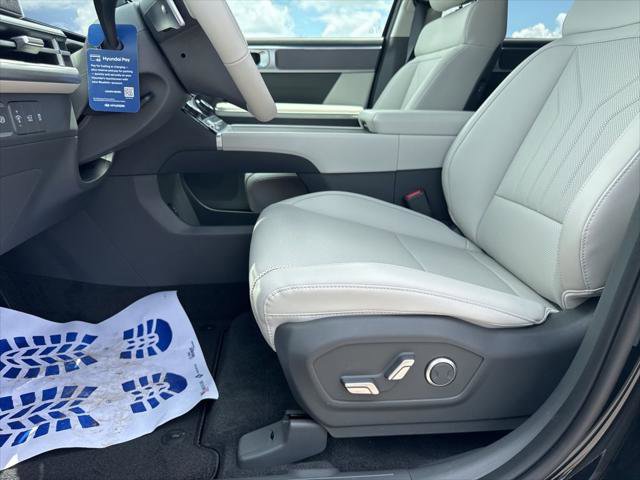 New 2026 Hyundai Santa Fe SEL FWD image 29