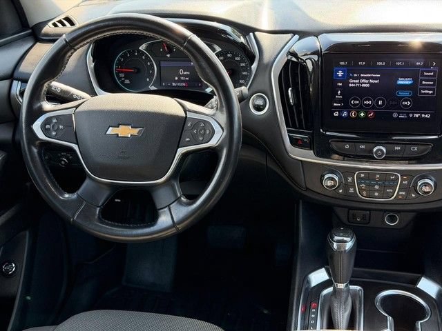 Used 2020 Chevrolet Traverse LT FWD image 9