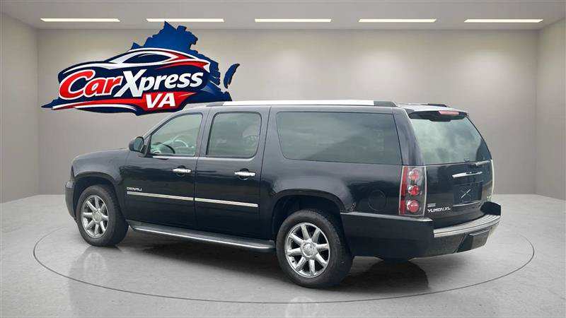 Used 2011 GMC Yukon XL Denali AWD/4WD image 6