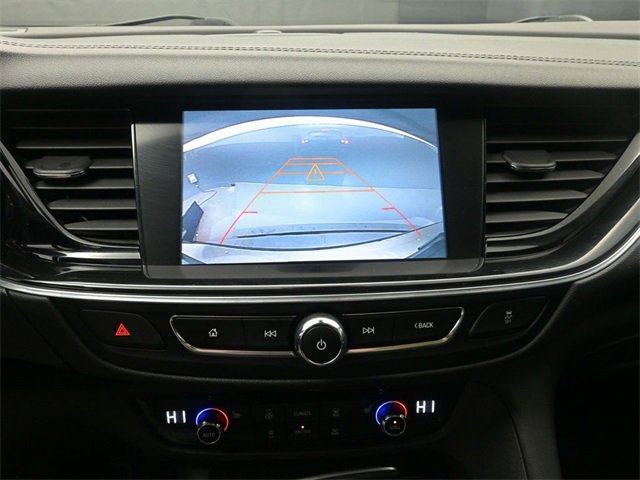 Used 2018 Buick Regal Essence w/ Driver Confidence Package #1 image 12