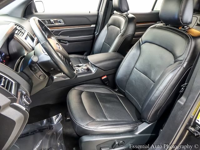 Used 2019 Ford Explorer Limited w/ Class III Trailer Tow Package AWD/4WD image 10