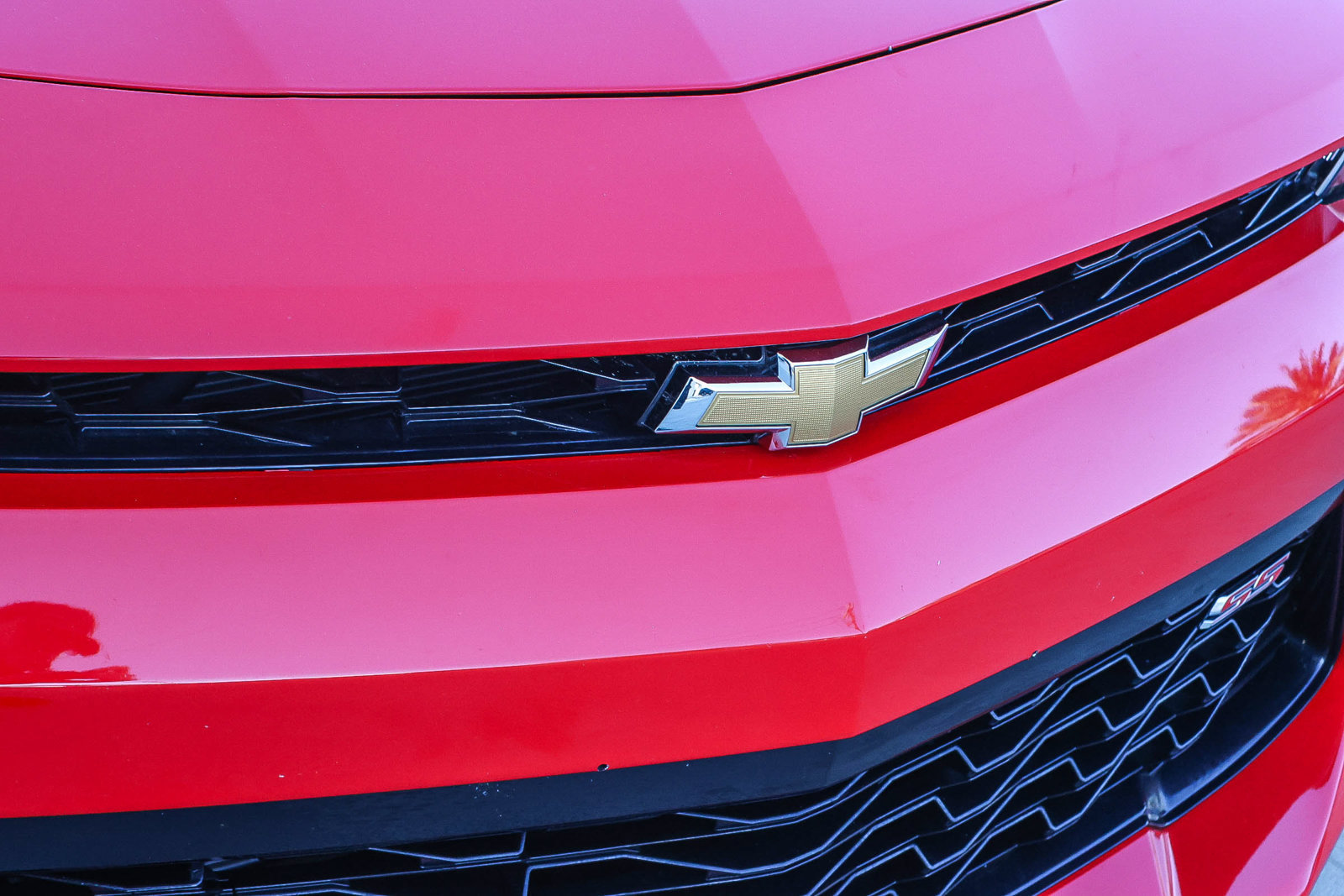 Used 2018 Chevrolet Camaro SS RWD image 15