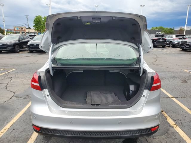 Used 2018 Ford Focus Titanium FWD image 28