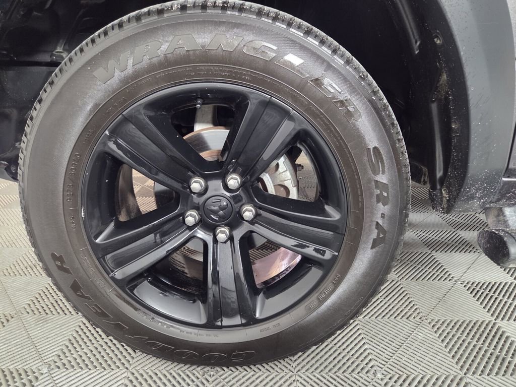 Certified 2024 RAM 1500 Classic Warlock w/ Electronics Group AWD/4WD image 10