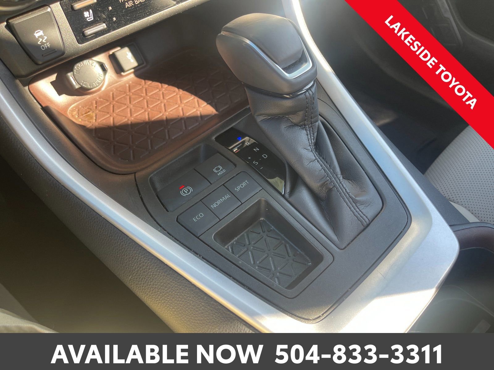 Certified 2022 Toyota RAV4 Limited image 32