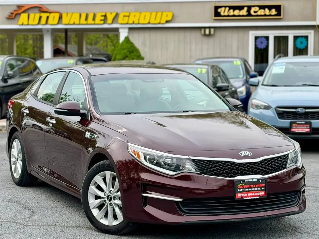 Used 2018 Kia Optima LX w/ 17" Alloy Wheels Package