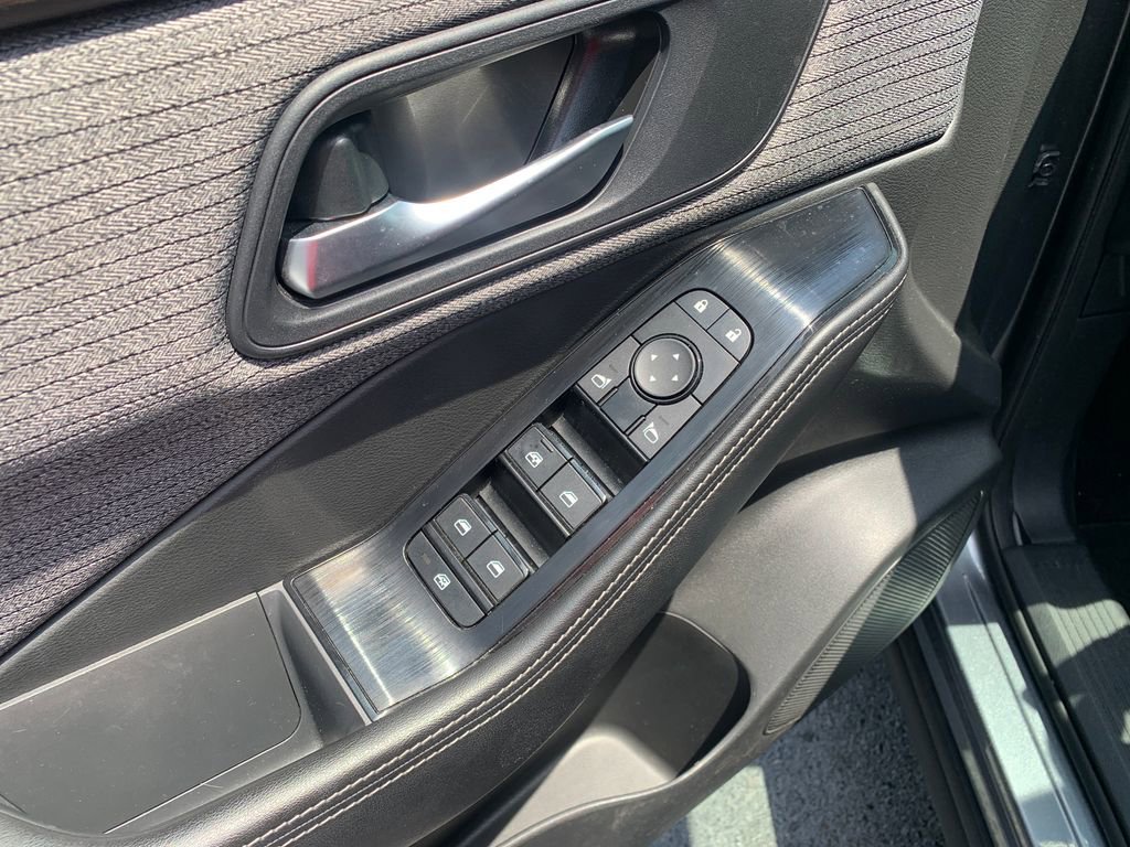 Used 2023 Nissan Rogue SV FWD image 20