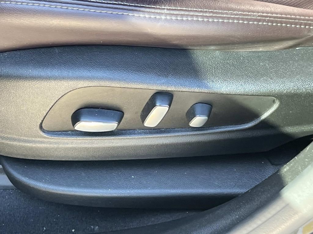 Used 2020 Cadillac XT6 Premium Luxury image 27