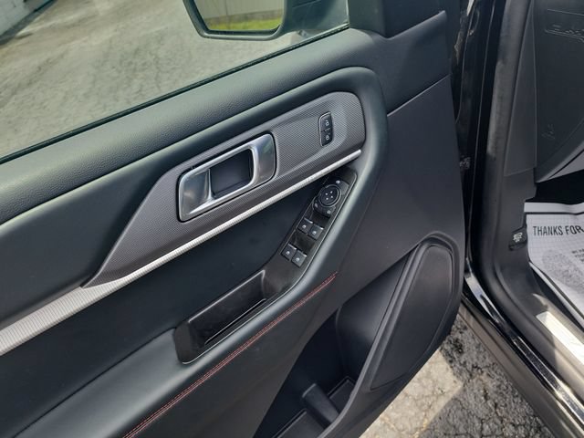 Used 2025 Ford Explorer ST-Line AWD/4WD image 11
