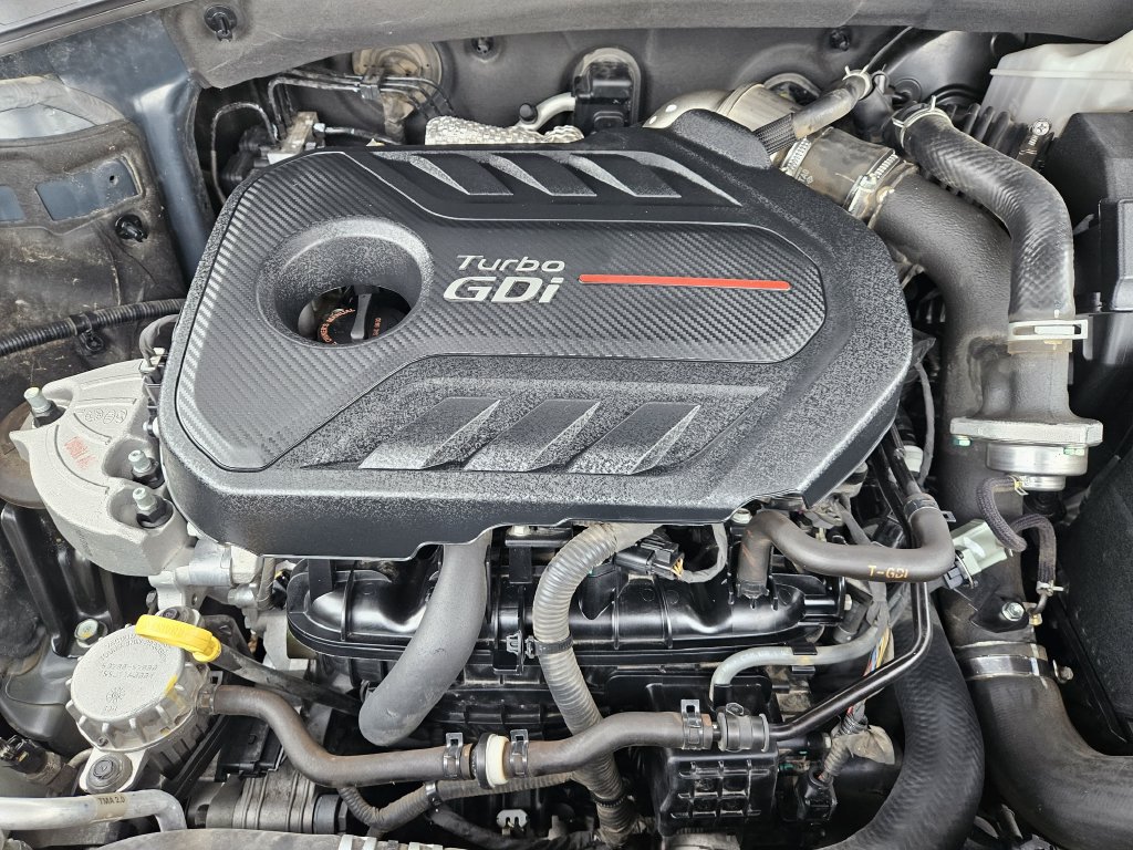 Used 2019 Hyundai Santa Fe Limited AWD/4WD image 30