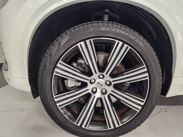 Used 2022 Volvo XC90 T8 Inscription Expression w/ Advanced Package AWD/4WD image 8