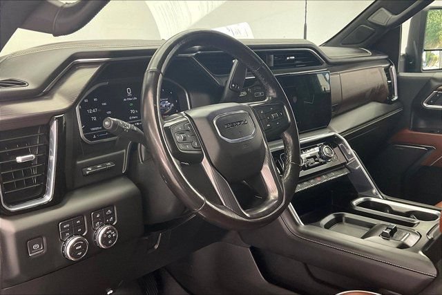 Used 2024 GMC Sierra 2500 Denali Ultimate AWD/4WD image 14