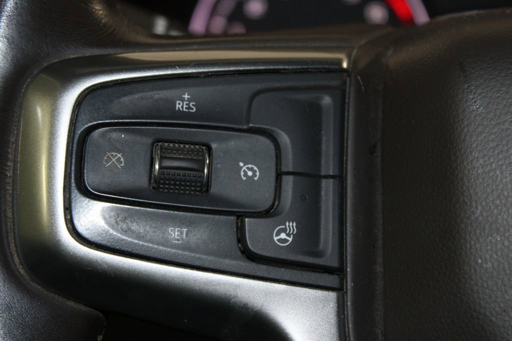 Used 2022 Chevrolet Silverado 1500 LTZ AWD/4WD image 27