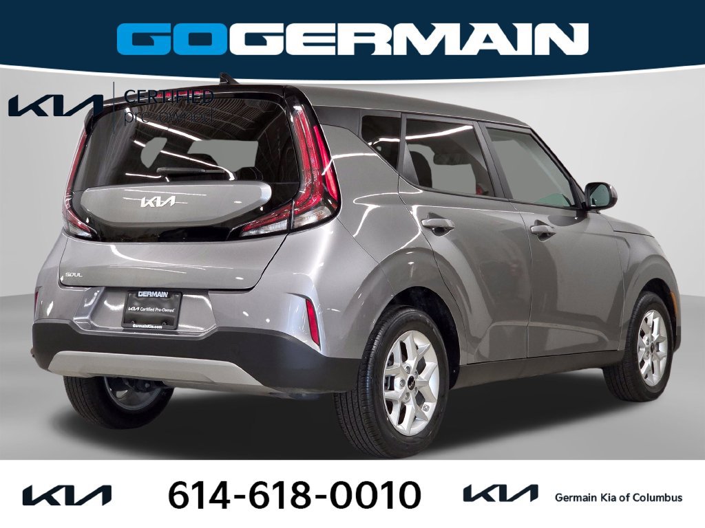 Certified 2025 Kia Soul LX w/ LX Technology Package FWD image 8