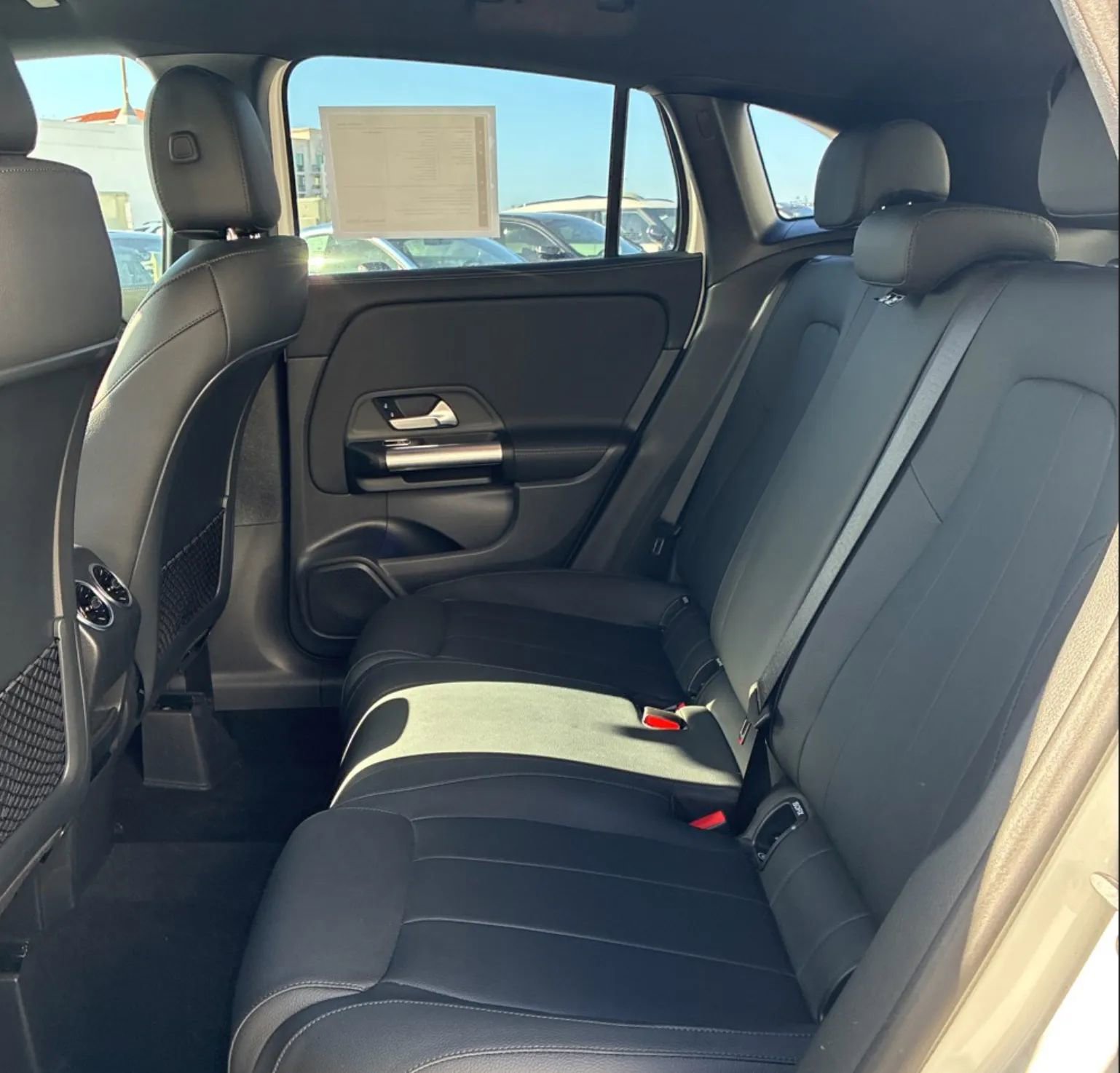 Used 2025 Mercedes-Benz GLA 250 image 9