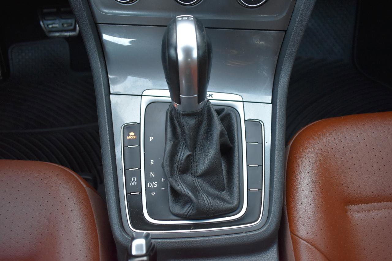 Used 2017 Volkswagen Golf Alltrack S image 22