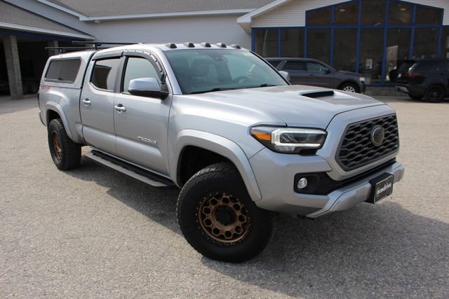 Used 2020 Toyota Tacoma TRD Sport w/ TRD Premium Sport Package image 1