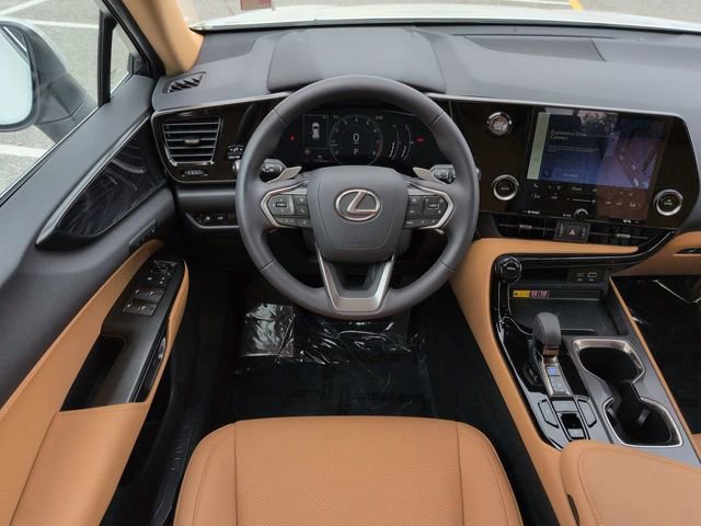 Used 2025 Lexus NX 250 FWD w/ Accessory Package (Z1) image 16