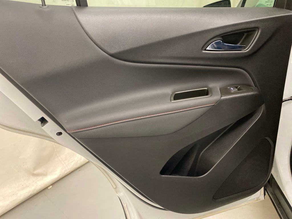 Used 2023 Chevrolet Equinox RS w/ LPO, Floor Liner Package AWD/4WD image 12