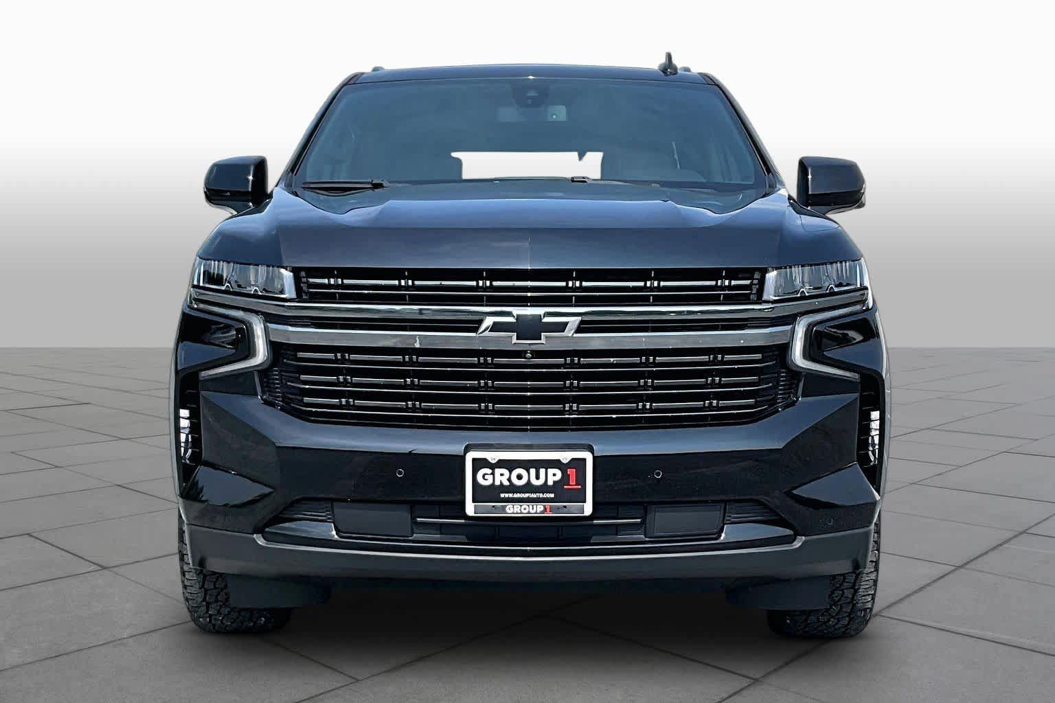 Used 2022 Chevrolet Tahoe RST w/ Luxury Package AWD/4WD image 4