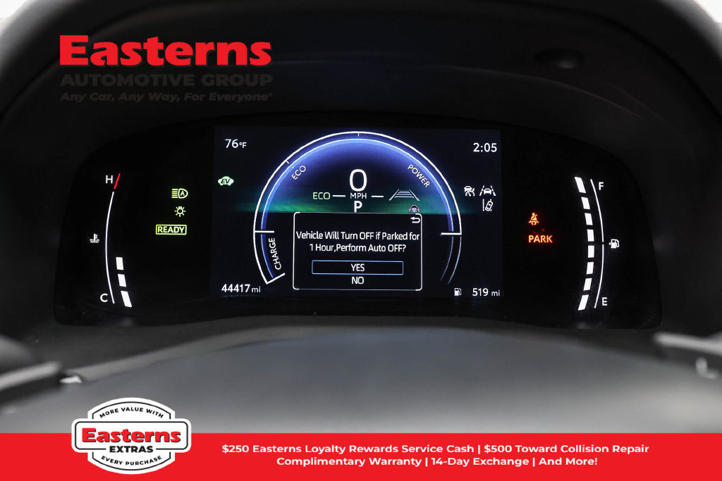 Used 2025 Toyota Camry SE FWD image 15