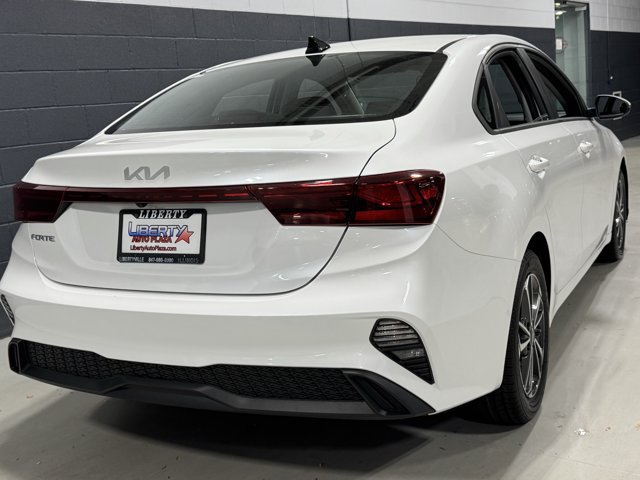 Used 2022 Kia Forte LXS w/ LXS Technology Package FWD image 21