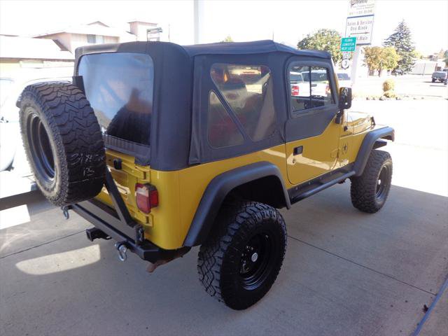 Used 2001 Jeep Wrangler SE image 3
