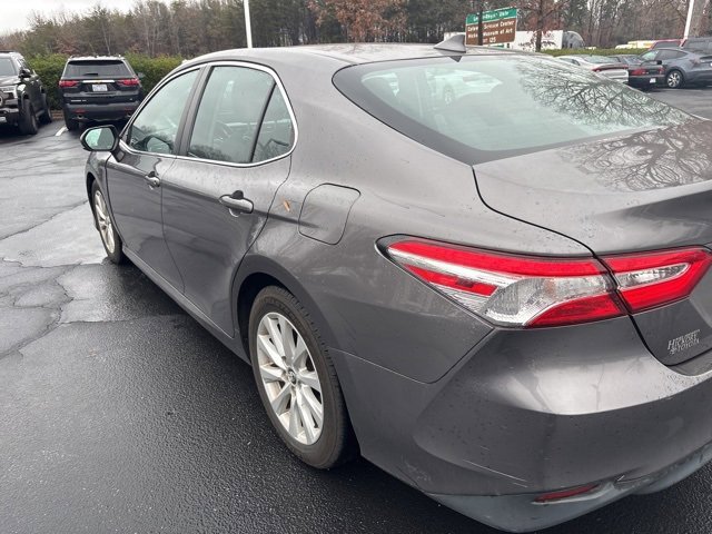 Used 2019 Toyota Camry LE image 7